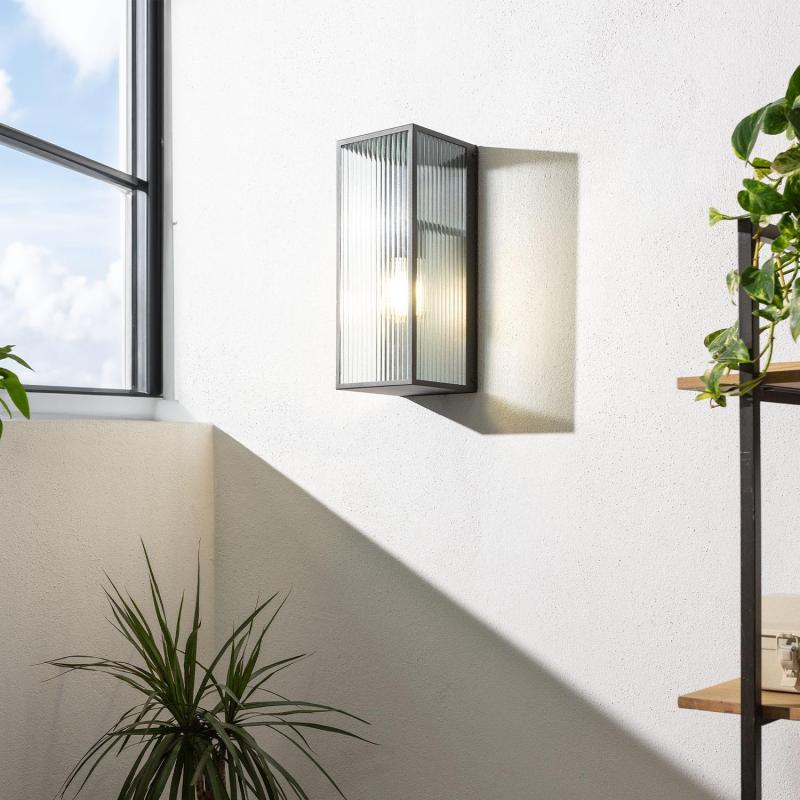 Product van Wandlamp Outdoor van Metaal en Glas Big Taiga 