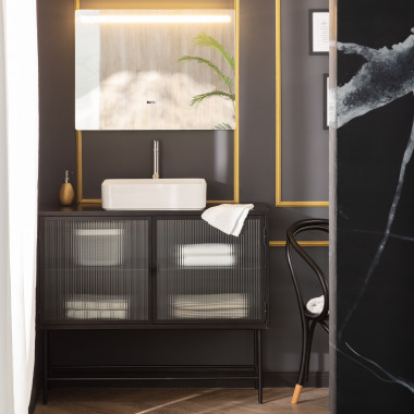 Badezimmerspiegel mit LED-Licht und Antibeschlag 60x80 cm Big Benagil