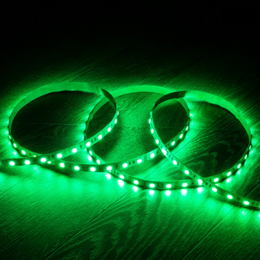 Prodotto da Kit Striscia LED RGB 12V DC 60LED/m 5m IP20 con Alimentatore e Controller