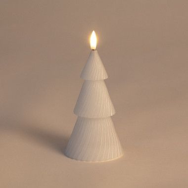 Une bougie LED en forme de sapin de Noël