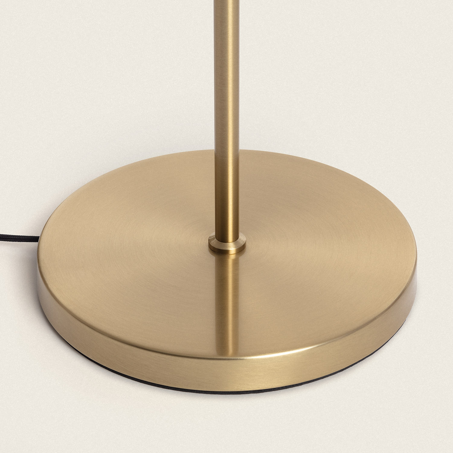 Ledkia Lampada da Terra in Metallo Wi-Fi con Regolatore Pangiri Bianco
